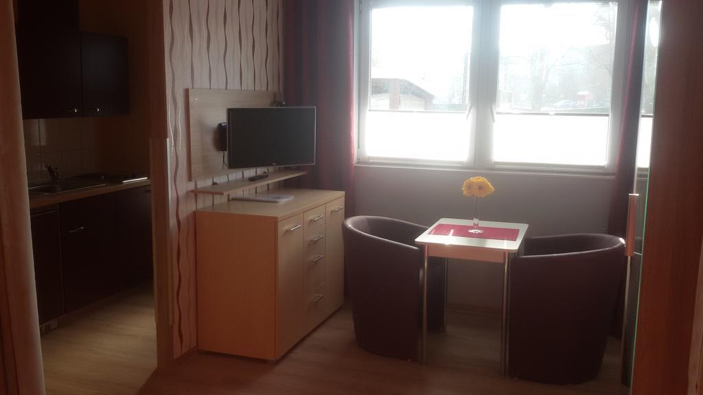 Pension Fuerst Borwin Markgrafenheide Esterno foto